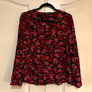 3/25 Floral long sleeve top